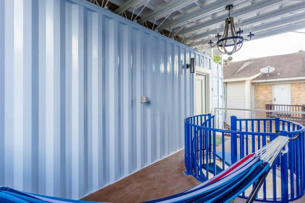 East Downtown Micro-Luxe Container Living Pod #9 Apartman Houston Kültér fotó